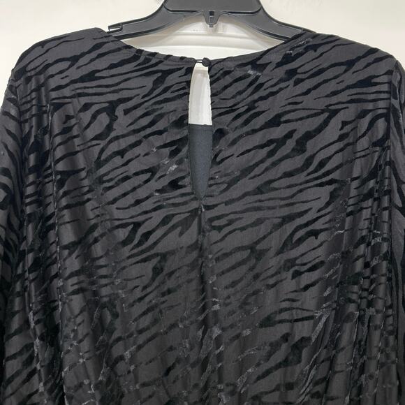 Ariat Black Shadow Mini Dress Velvet Burnout Animal Print Dolman Sleeves New Lrg - Picture 10 of 16